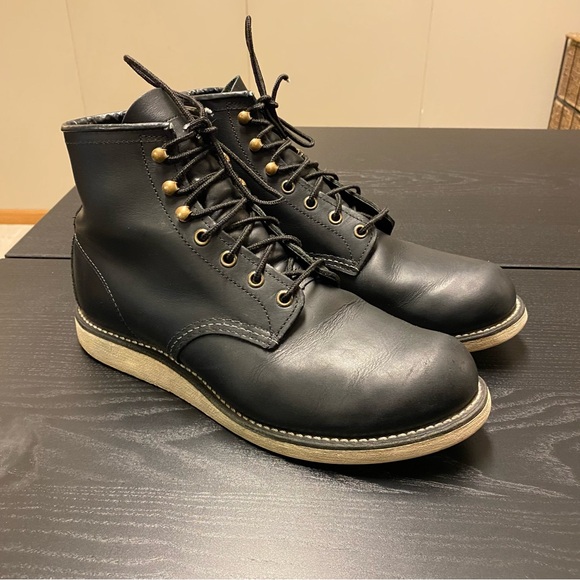 Men’s Red Wing Heritage Rover 2951 Boot, Black, Size 9 - Picture 2 of 9